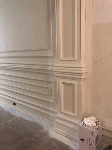Wainscoting & Molding